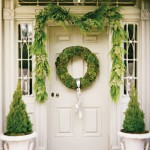 How to Make a Moss Wreath & Display Ideas (Video)
