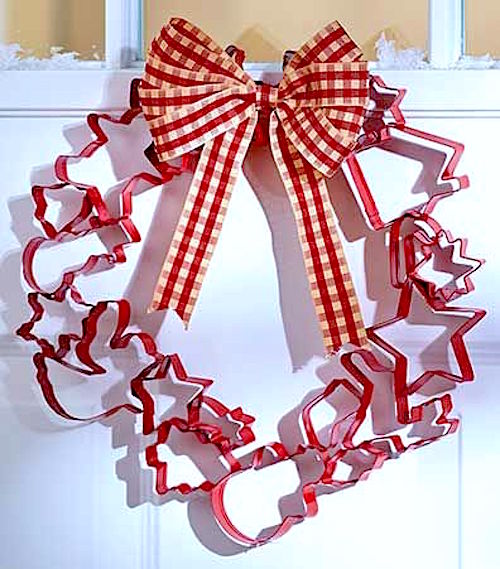 holiday cookie cutter wreath ideas