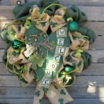 How to Make a St Patricks Shamrock Burlap Wreath