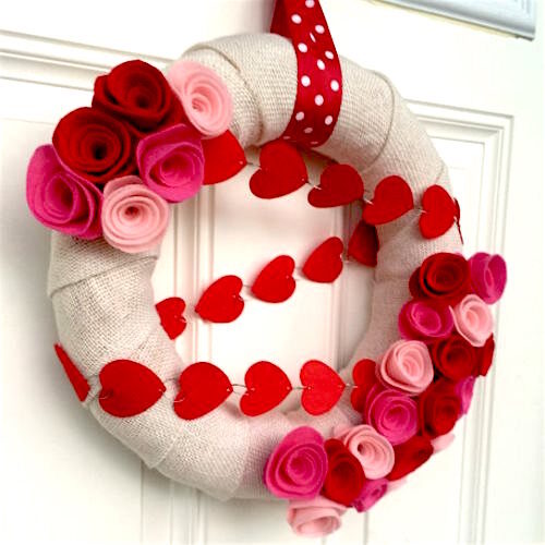 valentine-wreaths-roses