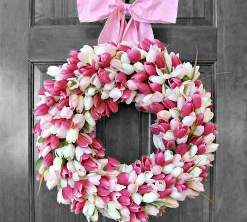 door wreath tulips idea