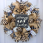 How to Make a Burlap Deco Mesh Wreath for Pet Lovers